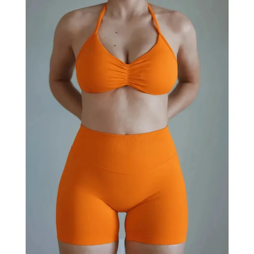 Strappy Sports Bra Seamless Women Clothes Halter Padded Yoga Bra Backless Gym Top Bras Fitness Scrunch Workout Yoga Tank Tops