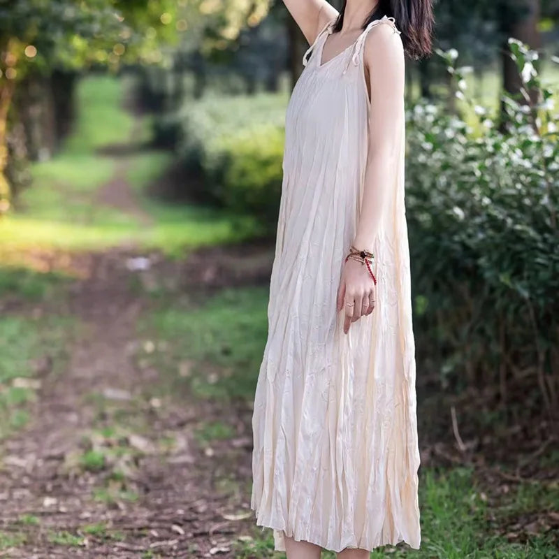 UMI MAO Small Niche Design With Irregular Pleats V-neck Camisole Dress Summer Slimming Effect Hanging Large Swing Long Skirt