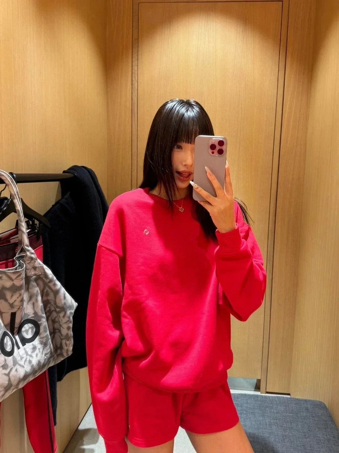 Women's Sports Sweatshirts O Neck Solid Black Red Classic Letter Loose Casual Pullovers Fashion Long Sleeve Hoodies for Women
