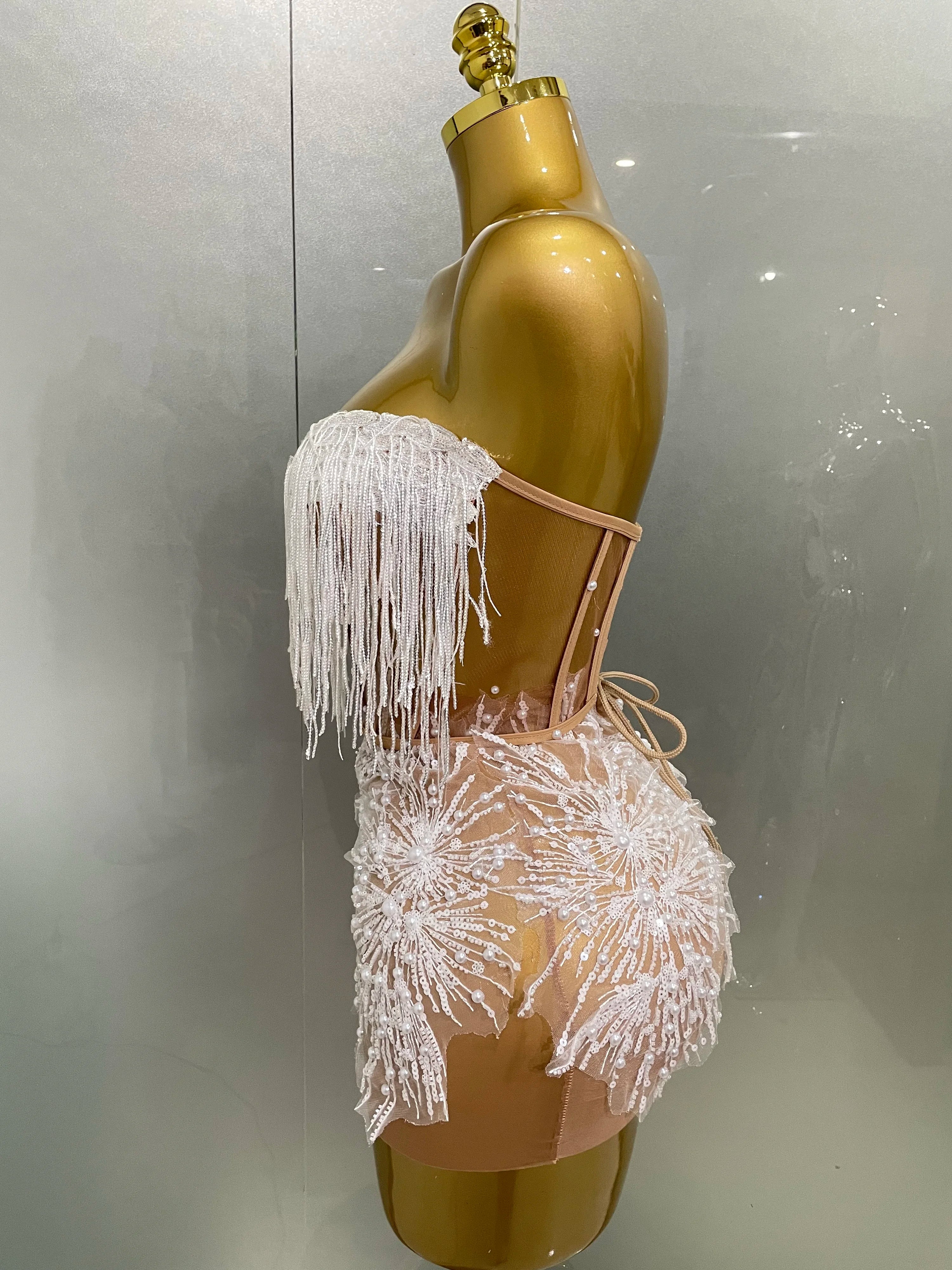 2025 Sexy Pearl Sequins Tassel Sleeveless Glitter Mini Dress Women Singer Bar Nightclub Stage Performance Clothing Show Outfit