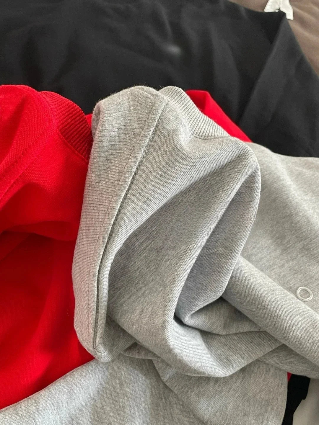 Women's Sports Sweatshirts O Neck Solid Black Red Classic Letter Loose Casual Pullovers Fashion Long Sleeve Hoodies for Women