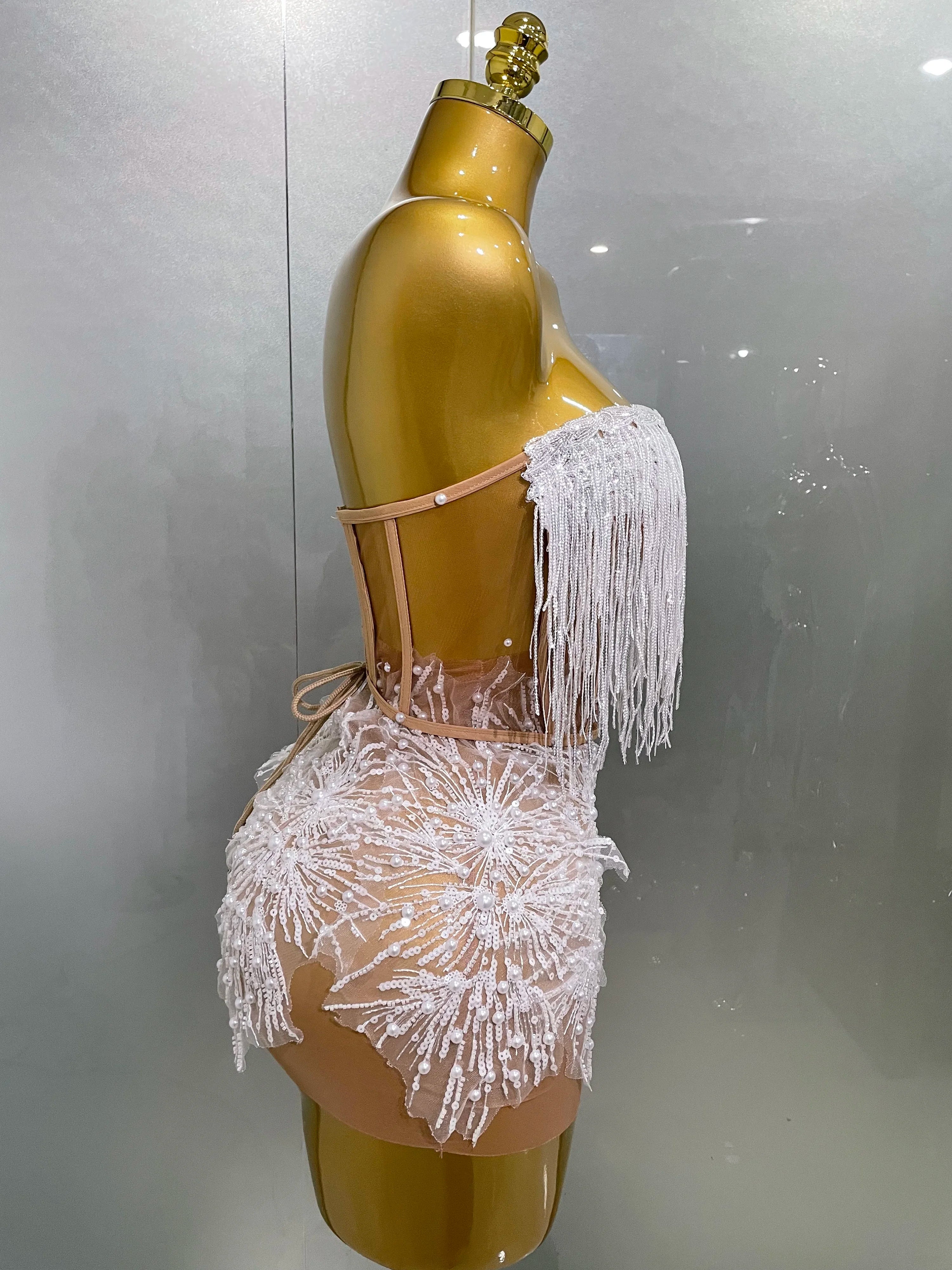 2025 Sexy Pearl Sequins Tassel Sleeveless Glitter Mini Dress Women Singer Bar Nightclub Stage Performance Clothing Show Outfit