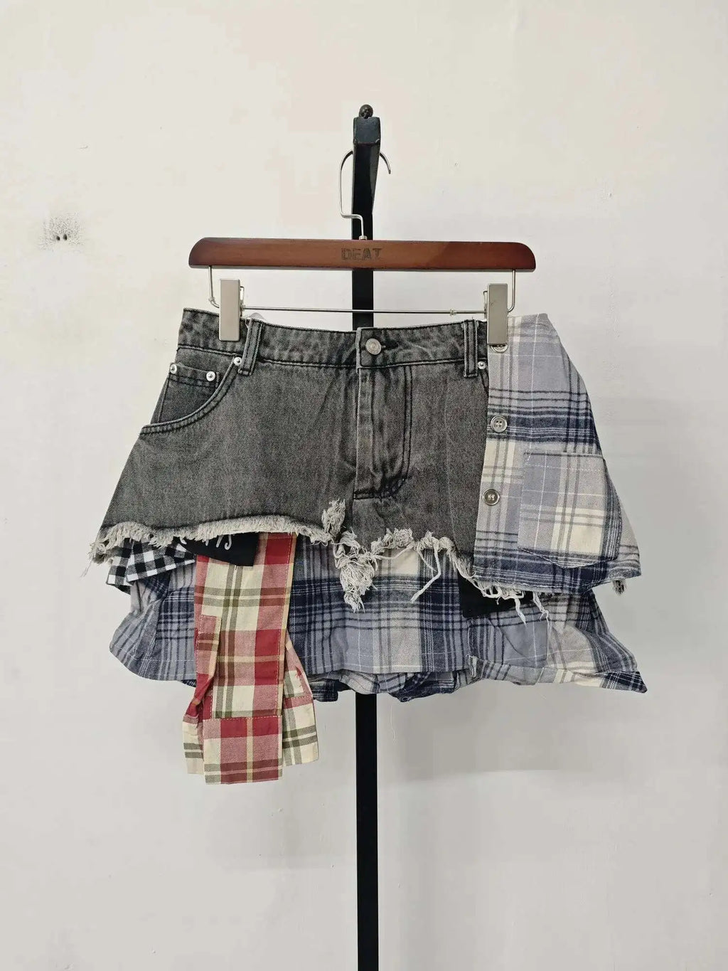 DEAT Women's Denim Skirt Colored Plaid Patchwork Irregular Deconstructed A-line High Waist Mini Skirt 2025 Summer New Fashion