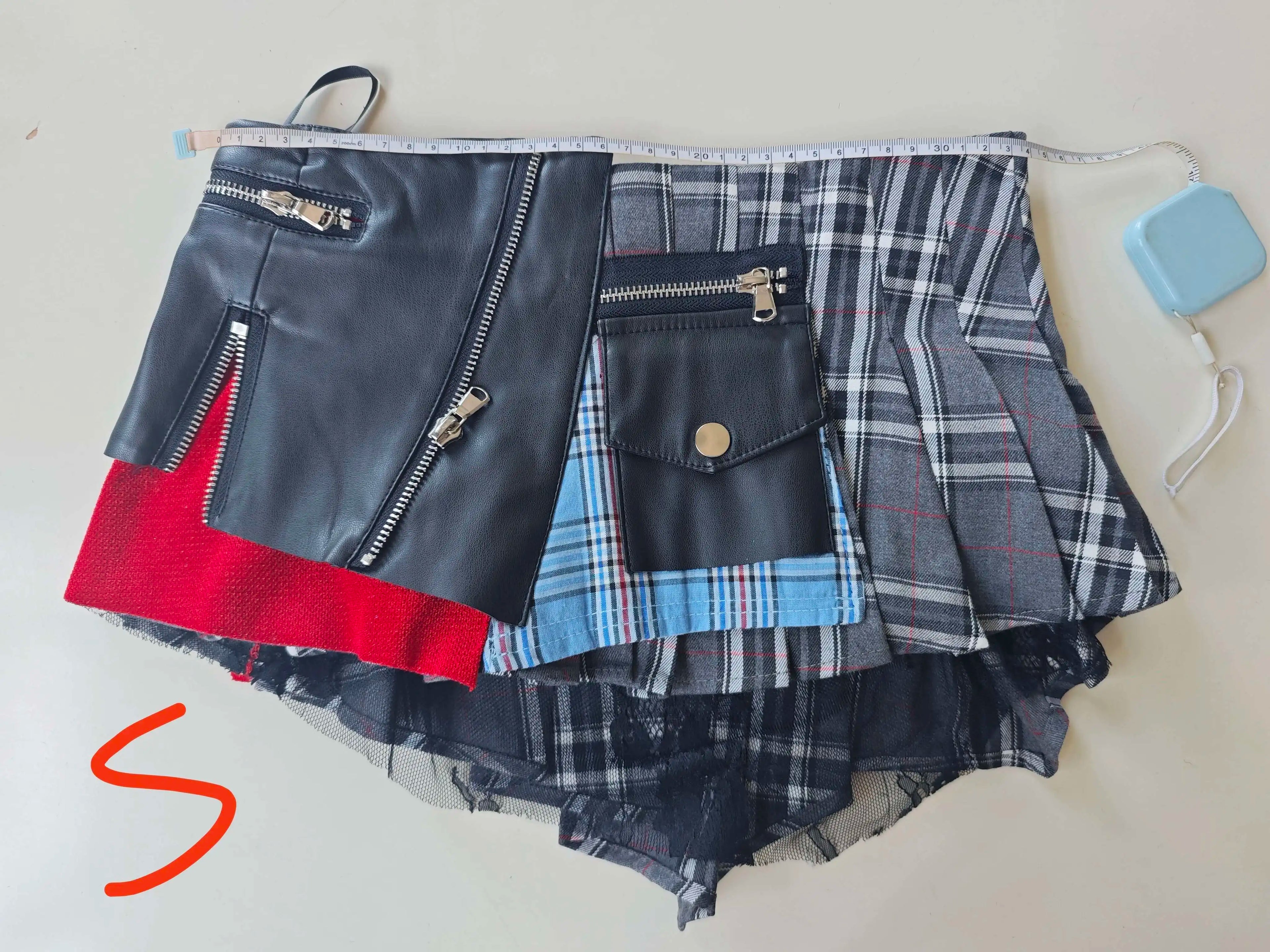 DEAT Women's Denim Skirt High Waist Pu Leather Patchwork Plaid Irregular Wrap Hip Mini Skirts 2025 Summer New Fashion 29L7565
