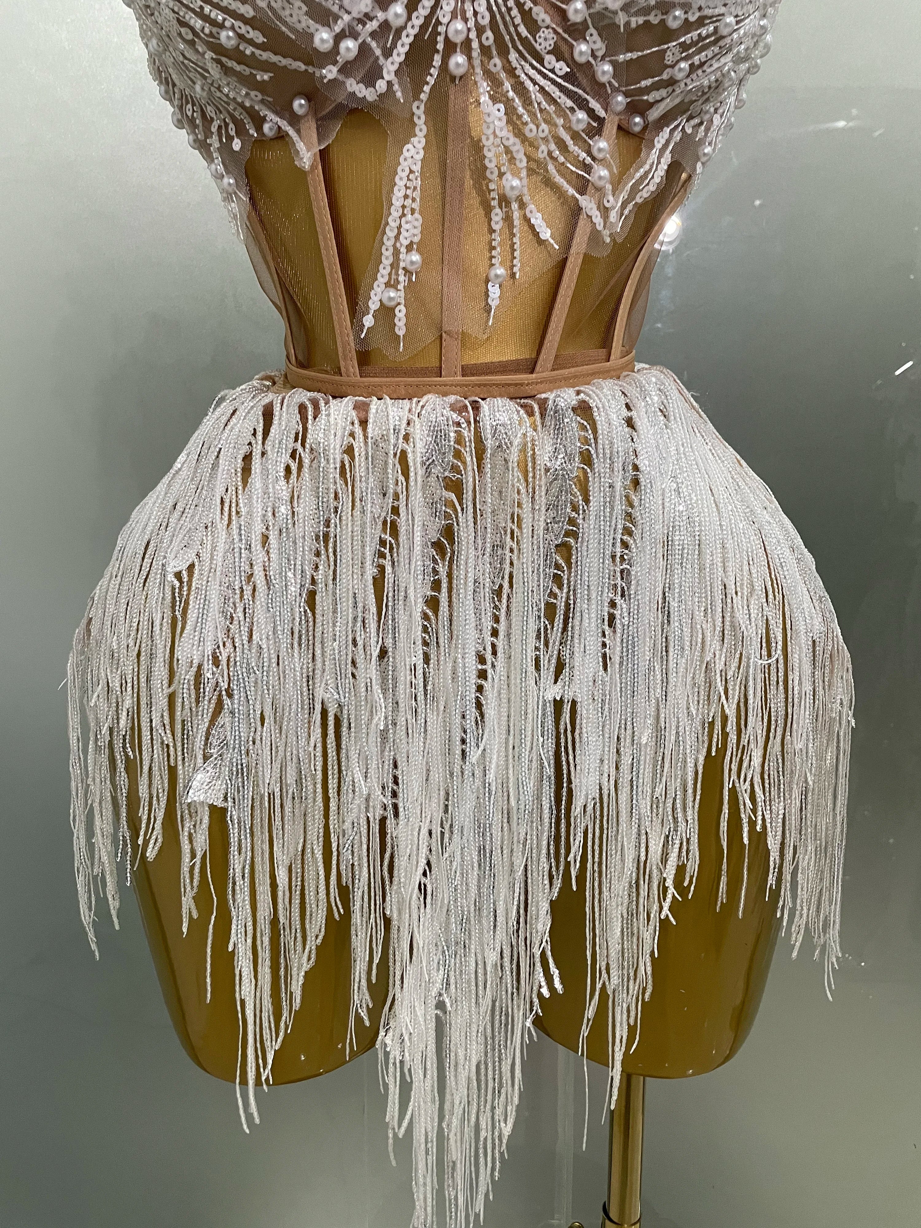 2025 Sexy Pearl Sequins Tassel Sleeveless Glitter Mini Dress Women Singer Bar Nightclub Stage Performance Clothing Show Outfit