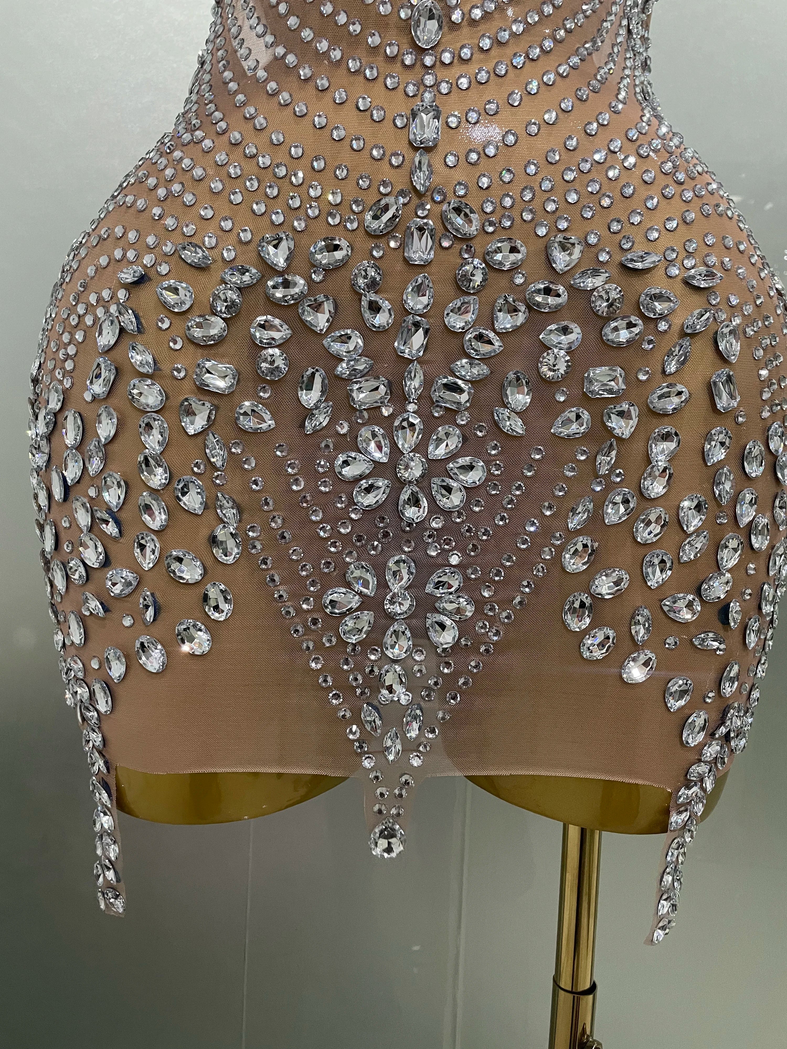 2025 New Sexy Sparkly Rhinestones Halter Backless Mesh Velour Short Dress Women Evening Prom Celebrate Birthday Party Stage Wear